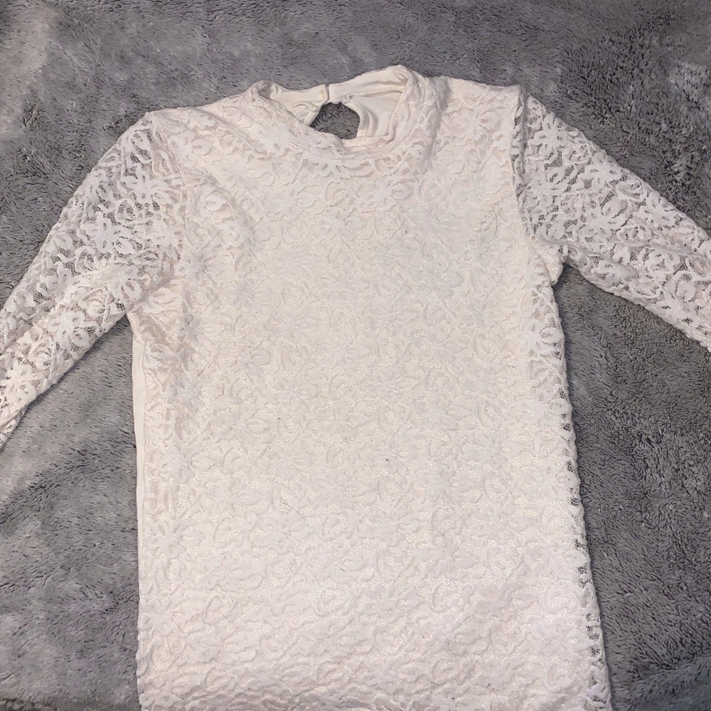 CREAM LACE SWEATER